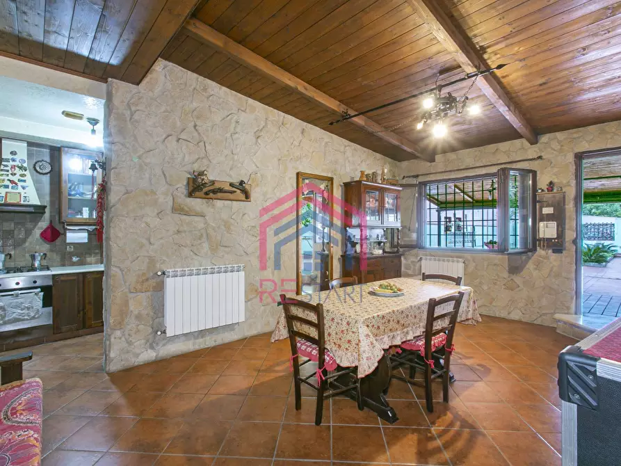 Immagine 15 di Villetta a schiera in vendita  in Via Dei Sergii 56 a Roma