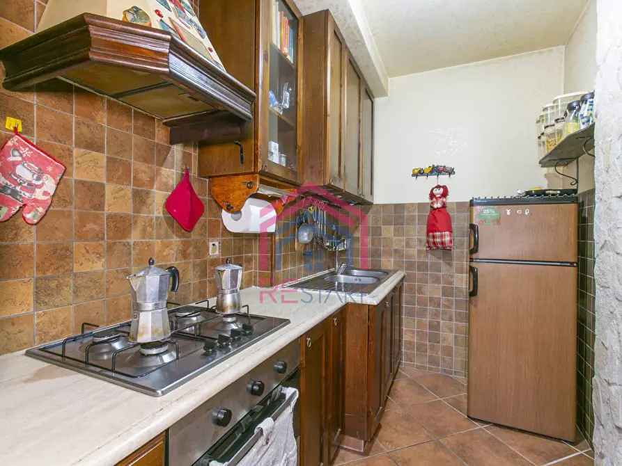 Immagine 18 di Villetta a schiera in vendita  in Via Dei Sergii 56 a Roma