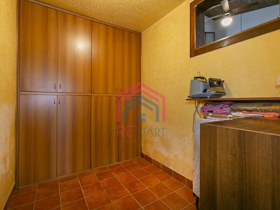 Immagine 27 di Villetta a schiera in vendita  in Via Dei Sergii 56 a Roma