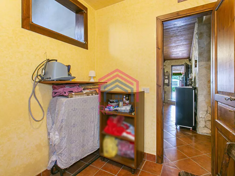 Immagine 28 di Villetta a schiera in vendita  in Via Dei Sergii 56 a Roma