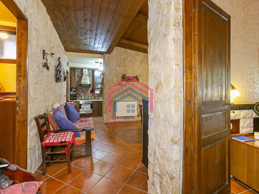 Immagine 33 di Villetta a schiera in vendita  in Via Dei Sergii 56 a Roma