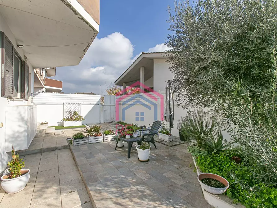 Immagine 46 di Casa semindipendente in vendita  in via Altofonte 8 a Pomezia