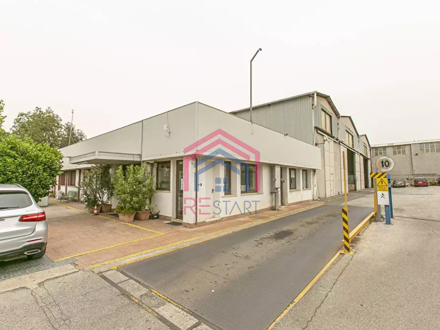 Immagine 17 di Capannone industriale in affitto  in Via Nazareno Strampelli 24 a Ardea