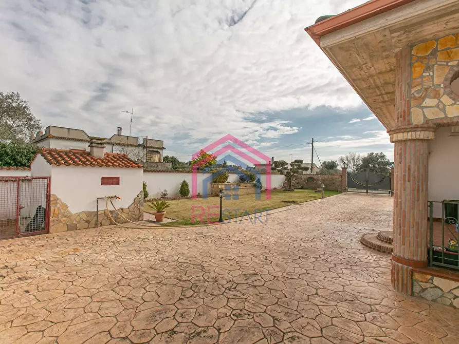 Immagine 37 di Villa in vendita  in via stromboli 8 a Aprilia