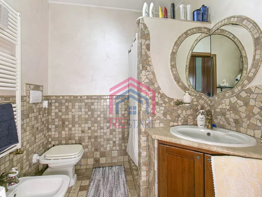 Immagine 18 di Villa in vendita  in via stromboli 8 a Aprilia