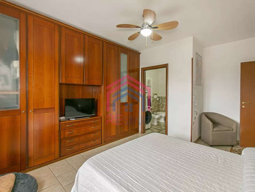 Immagine 17 di Villa in vendita  in via stromboli 8 a Aprilia