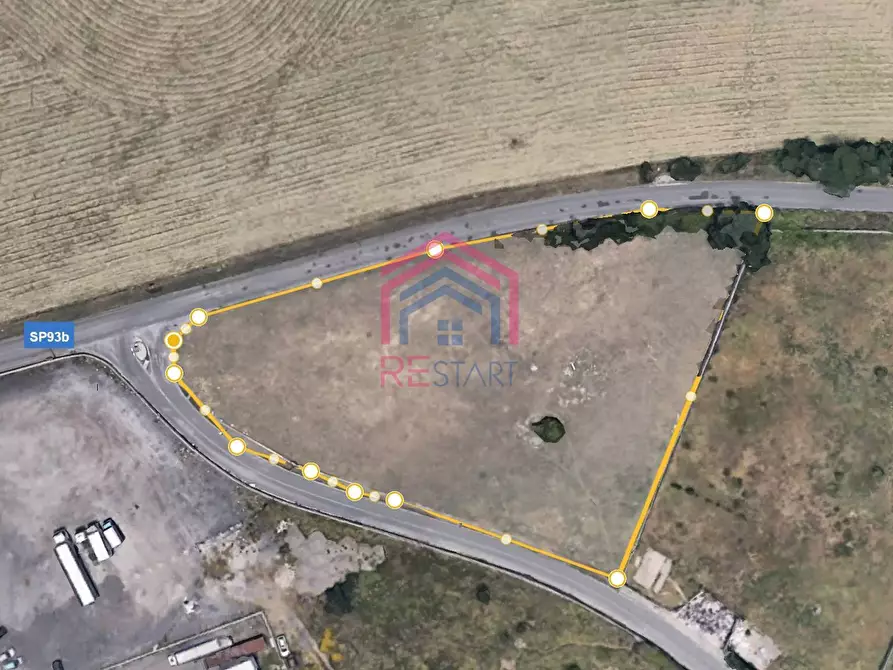 Immagine 2 di Terreno agricolo in vendita  in Via Pescarella - Via Valle Caia - a Ardea