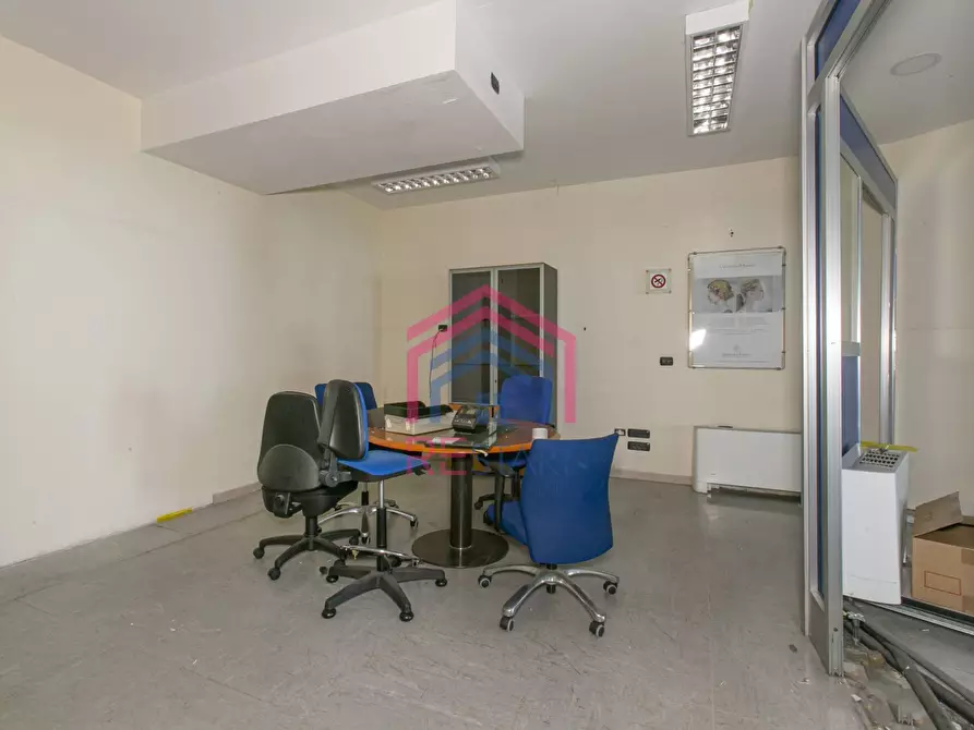 Immagine 20 di Locale commerciale in affitto  in Via della Motomeccanica 3 a Pomezia