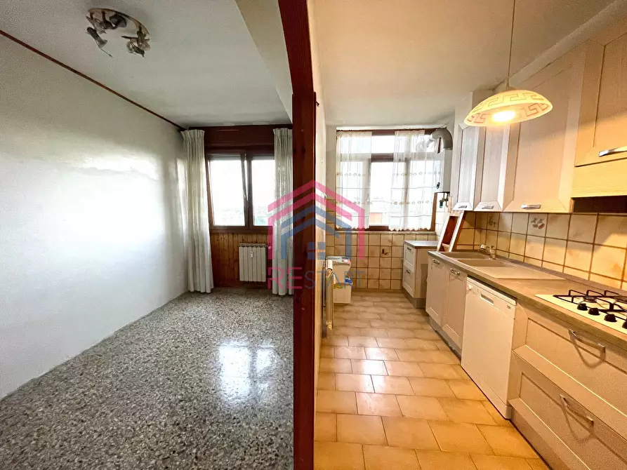 Immagine 11 di Appartamento in vendita  in Via Raffaele Aversa 238 a Roma