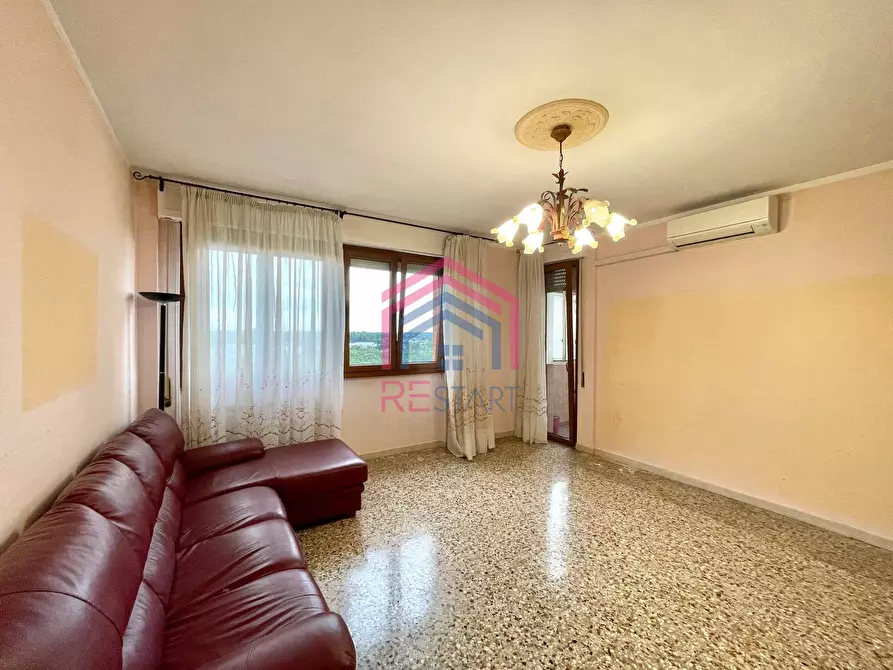 Immagine 4 di Appartamento in vendita  in Via Raffaele Aversa 238 a Roma