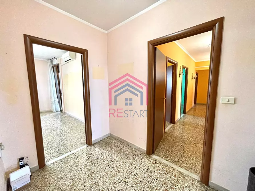 Immagine 24 di Appartamento in vendita  in Via Raffaele Aversa 238 a Roma