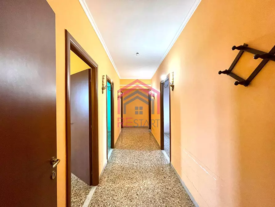 Immagine 26 di Appartamento in vendita  in Via Raffaele Aversa 238 a Roma