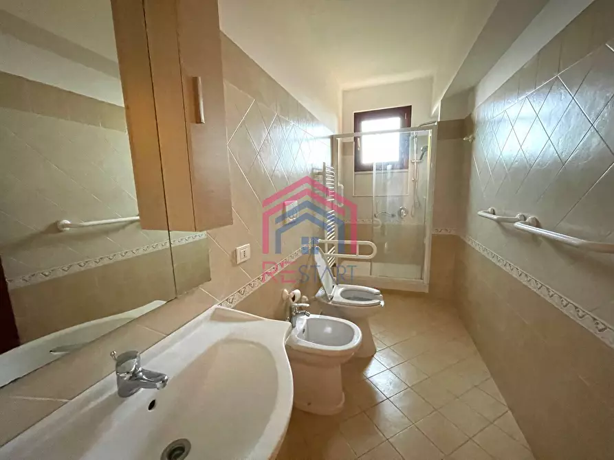 Immagine 27 di Appartamento in vendita  in Via Raffaele Aversa 238 a Roma