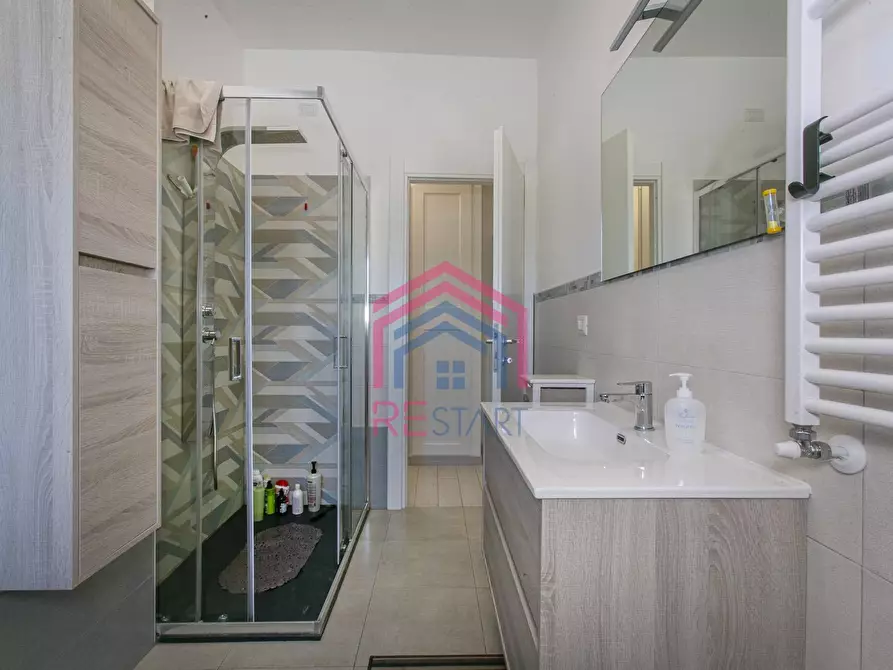 Immagine 12 di Appartamento in vendita  in via varrone 28 a Pomezia