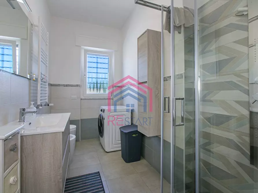 Immagine 13 di Appartamento in vendita  in via varrone 28 a Pomezia