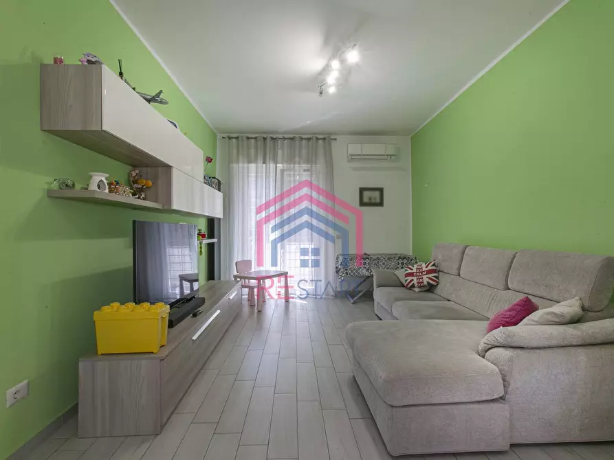 Immagine 2 di Appartamento in vendita  in via varrone 28 a Pomezia