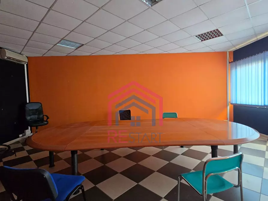 Immagine 11 di Ufficio in affitto  in Via De La Comunella 188-200 a Roma