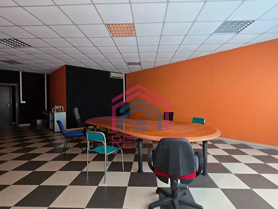 Immagine 12 di Ufficio in affitto  in Via De La Comunella 188-200 a Roma