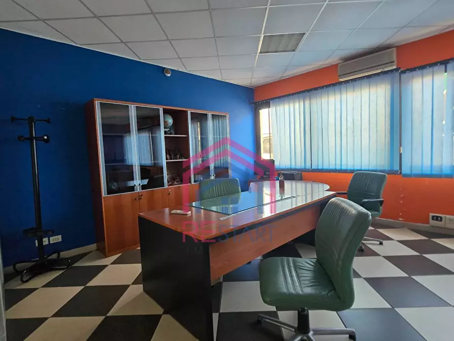 Immagine 20 di Ufficio in affitto  in Via De La Comunella 188-200 a Roma