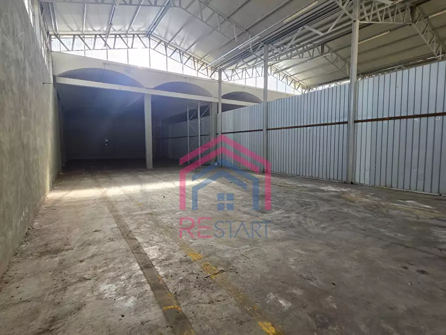 Immagine 14 di Capannone industriale in affitto  in Via De La Comunella 188-200 a Roma