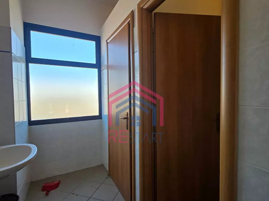 Immagine 5 di Ufficio in affitto  in Via De La Comunella 188-200 a Roma