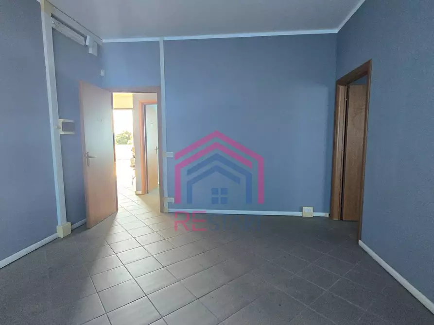 Immagine 14 di Ufficio in affitto  in Via De La Comunella 188-200 a Roma