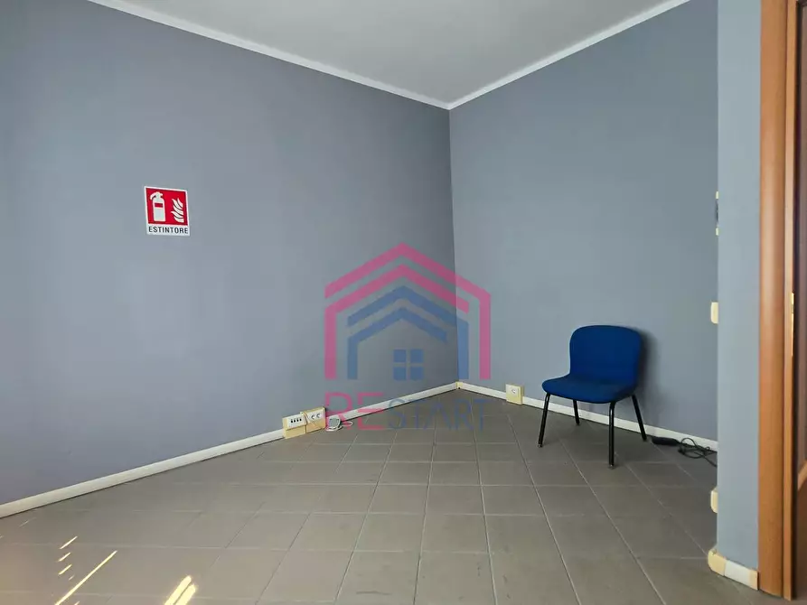 Immagine 22 di Ufficio in affitto  in Via De La Comunella 188-200 a Roma