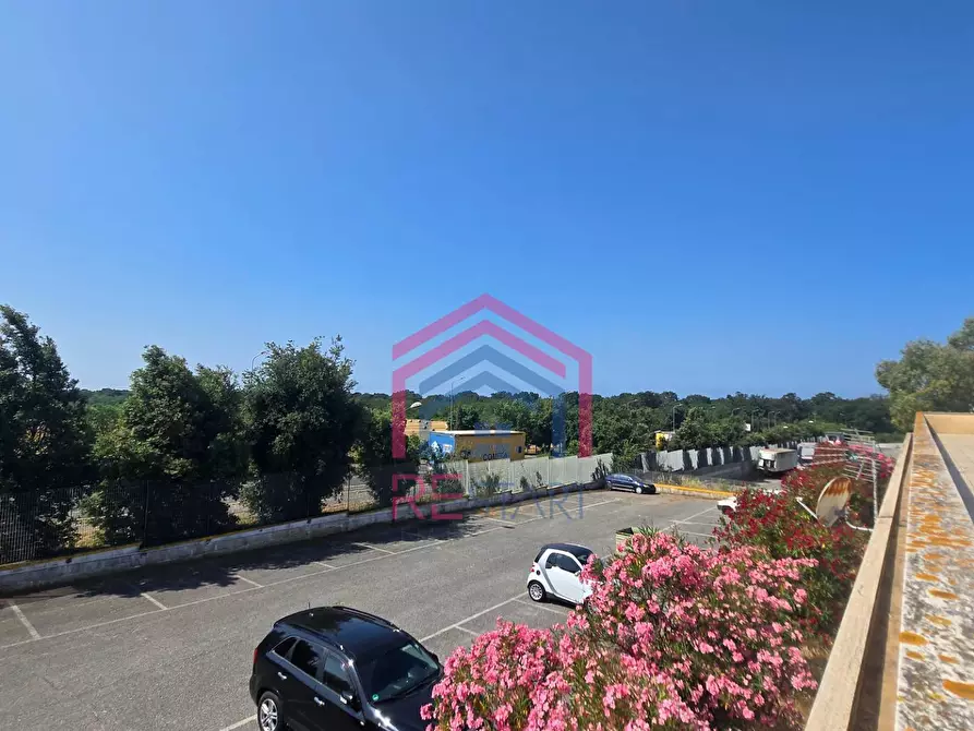 Immagine 27 di Ufficio in affitto  in Via De La Comunella 188-200 a Roma