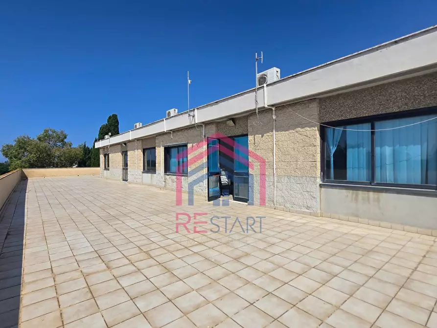 Immagine 28 di Ufficio in affitto  in Via De La Comunella 188-200 a Roma