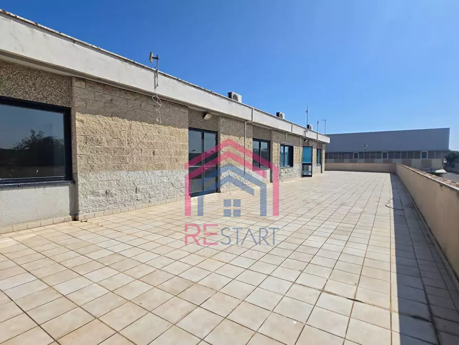 Immagine 30 di Ufficio in affitto  in Via De La Comunella 188-200 a Roma