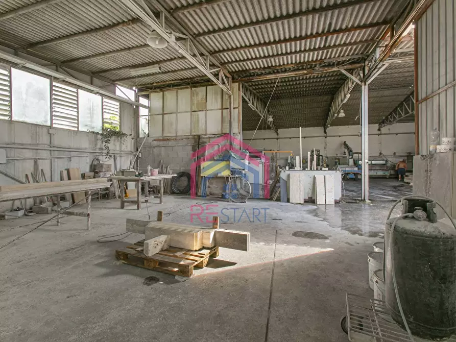 Immagine 19 di Laboratorio in vendita  in Via Nicola Ricciotti snc a Aprilia