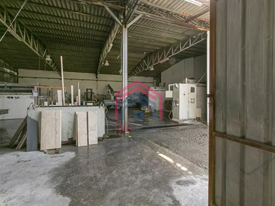 Immagine 20 di Laboratorio in vendita  in Via Nicola Ricciotti snc a Aprilia