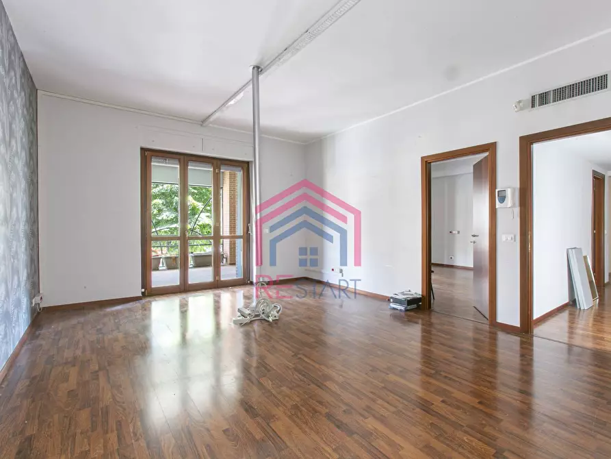 Immagine 16 di Ufficio in affitto  in Via Roma 149 a Pomezia