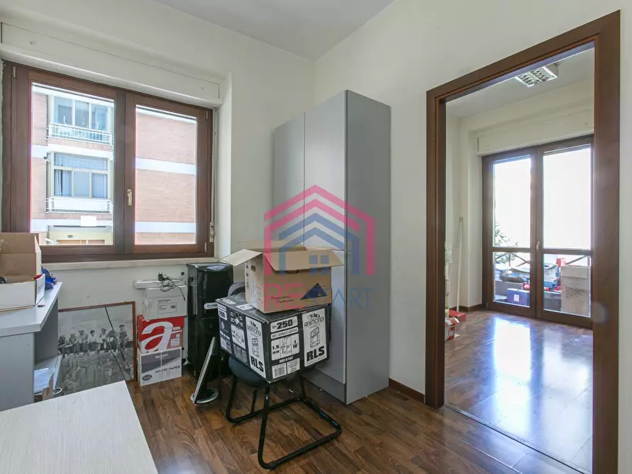 Immagine 18 di Ufficio in affitto  in Via Roma 149 a Pomezia