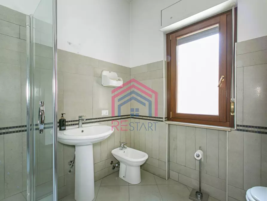 Immagine 32 di Ufficio in affitto  in Via Roma 149 a Pomezia