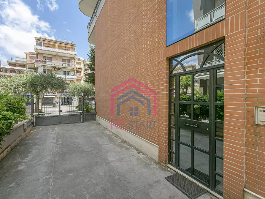 Immagine 5 di Ufficio in affitto  in Via Roma 149 a Pomezia