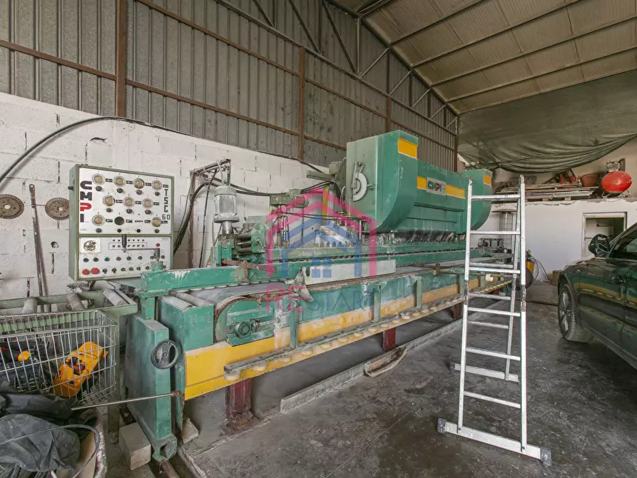 Immagine 22 di Laboratorio in affitto  in Via Nicola Ricciotti snc a Aprilia