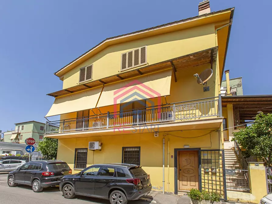 Immagine 2 di Villa in vendita  in via delle Pesche 13 a Aprilia