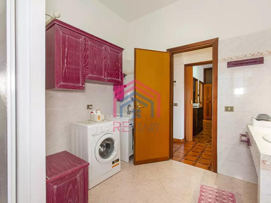 Immagine 34 di Villa in vendita  in via delle Pesche 13 a Aprilia