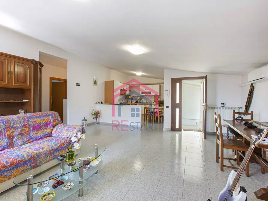 Immagine 42 di Villa in vendita  in via delle Pesche 13 a Aprilia