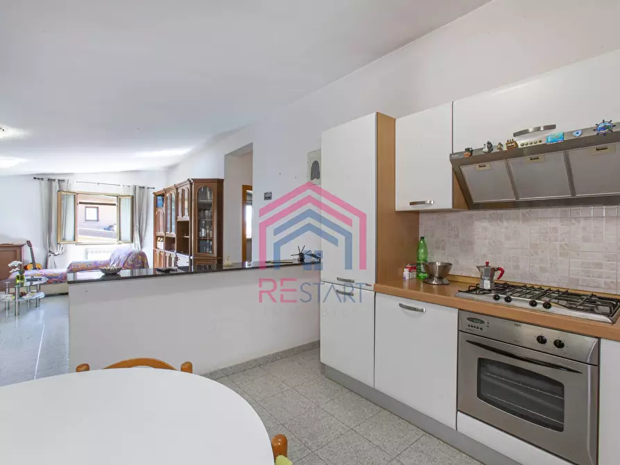 Immagine 45 di Villa in vendita  in via delle Pesche 13 a Aprilia