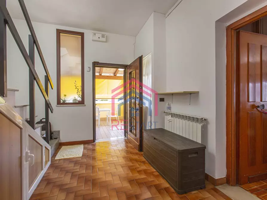 Immagine 15 di Villa in vendita  in via delle Pesche 13 a Aprilia