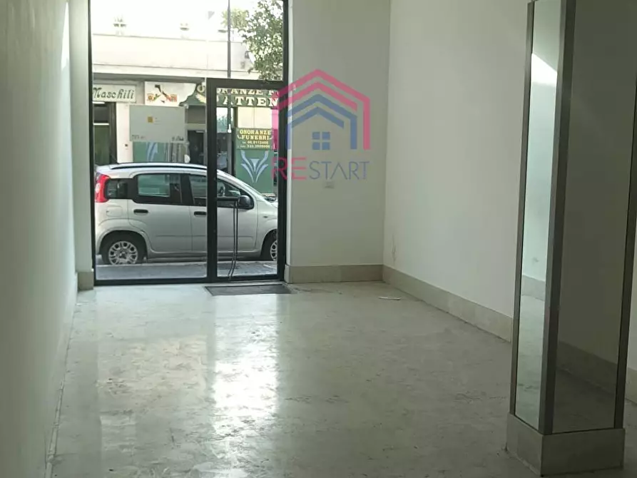 Immagine 5 di Negozio in affitto  in Via Roma 23 a Pomezia
