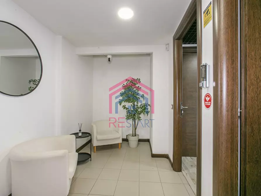 Immagine 2 di Ufficio in affitto  in Largo Urbino 15 a Pomezia