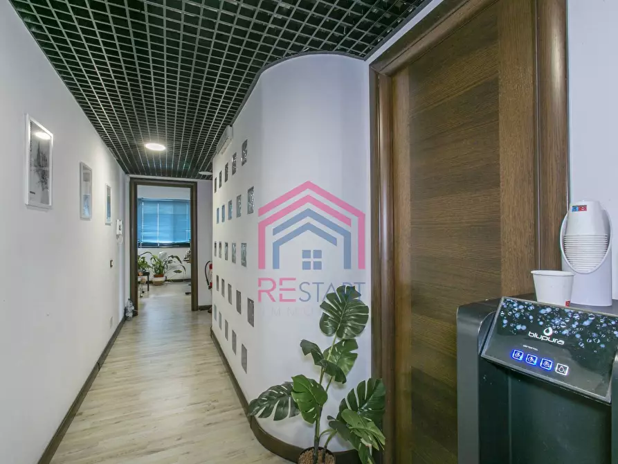 Immagine 12 di Ufficio in affitto  in Largo Urbino 15 a Pomezia