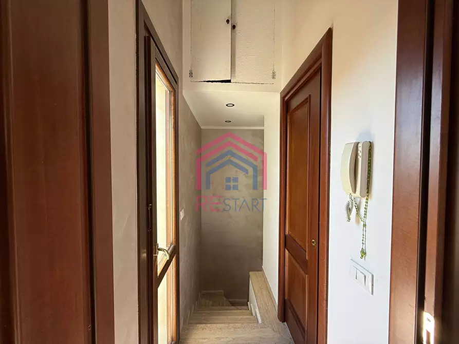 Immagine 15 di Casa semindipendente in vendita  in via taglio delle cinaque miglia 120 a Nettuno