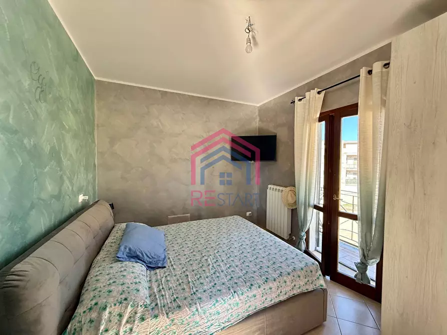 Immagine 12 di Casa semindipendente in vendita  in via taglio delle cinaque miglia 120 a Nettuno