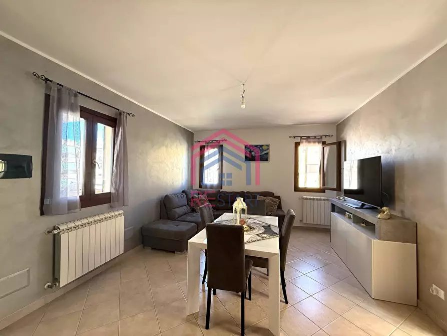 Immagine 7 di Casa semindipendente in vendita  in via taglio delle cinaque miglia 120 a Nettuno