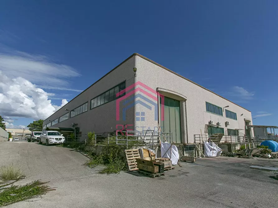 Immagine 5 di Capannone industriale in affitto  in Via Pier Francesco Calvi 13 a Pomezia