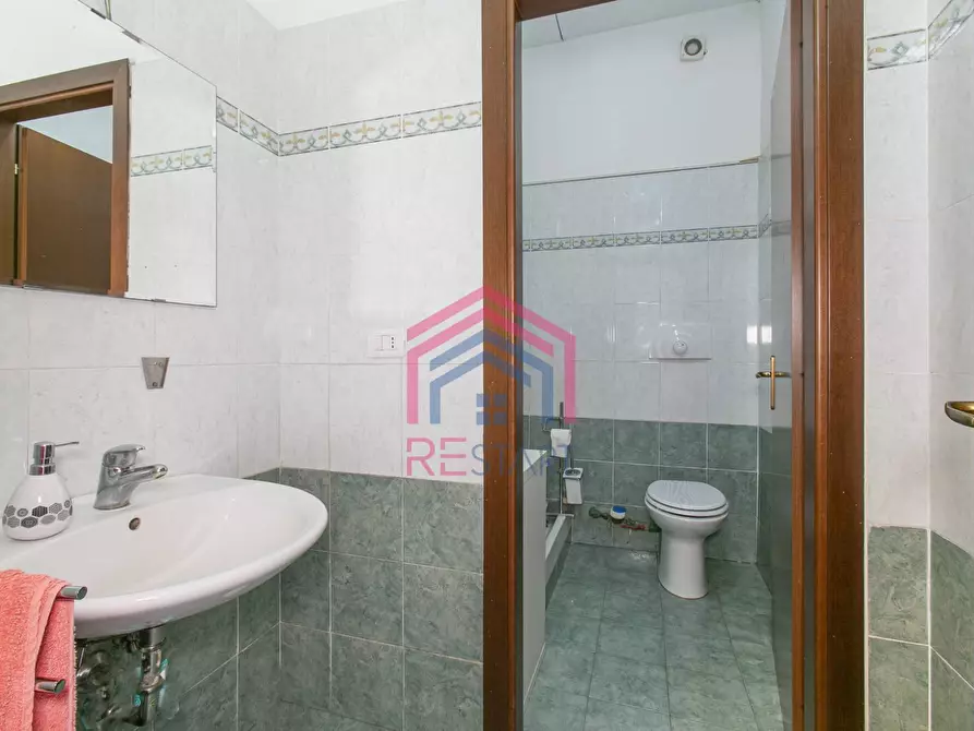 Immagine 23 di Capannone industriale in affitto  in Via Pier Francesco Calvi 13 a Pomezia